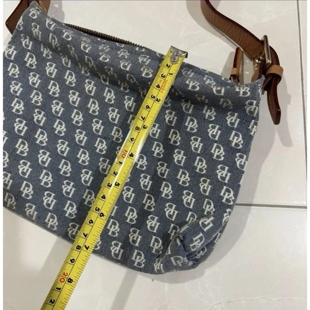 Dooney & Bourke vintage dooney